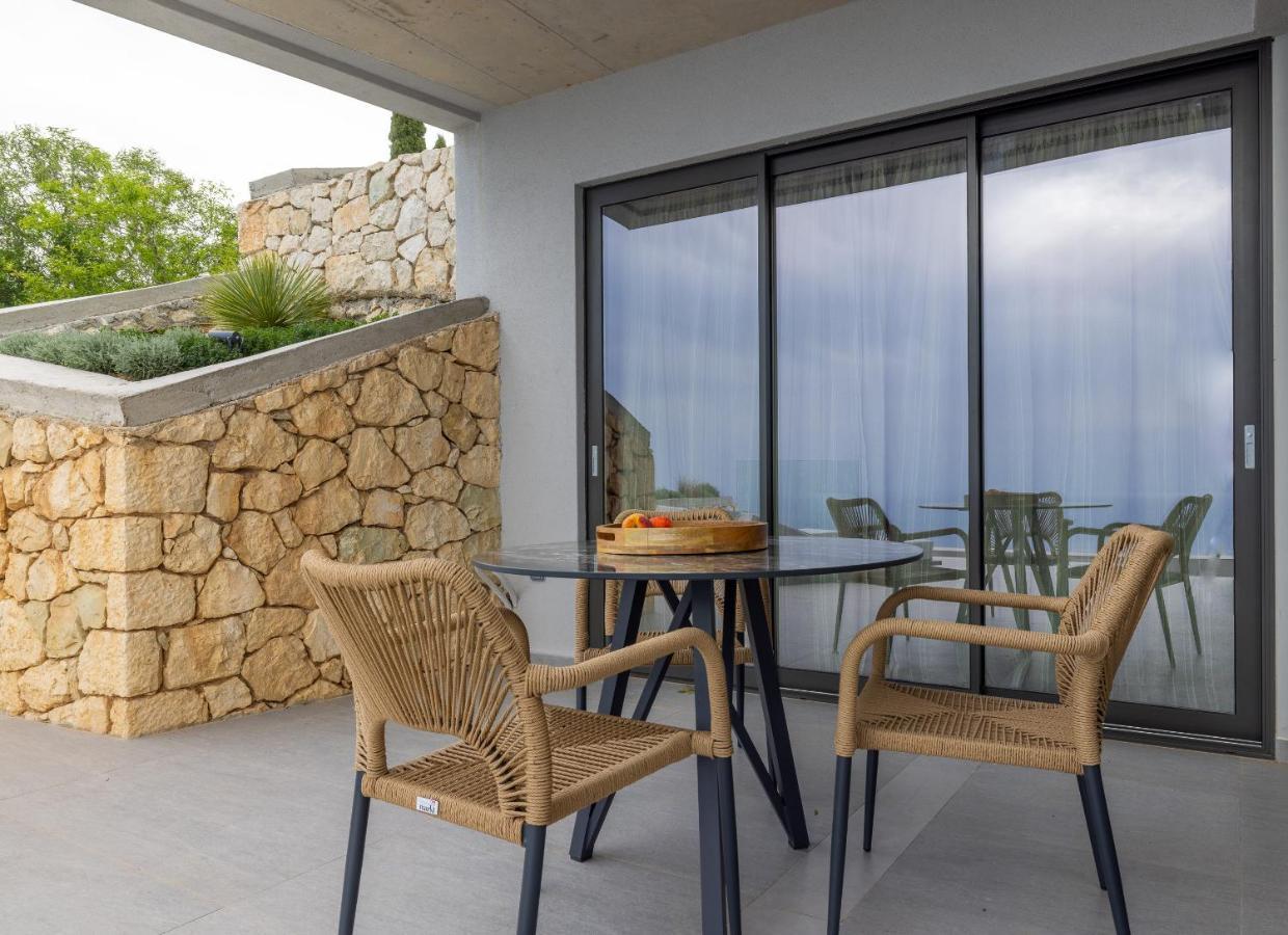Anadeo Villas & Suites Exanthia Exteriör bild